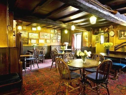 The Nobody Inn Christow Eksteriør bilde